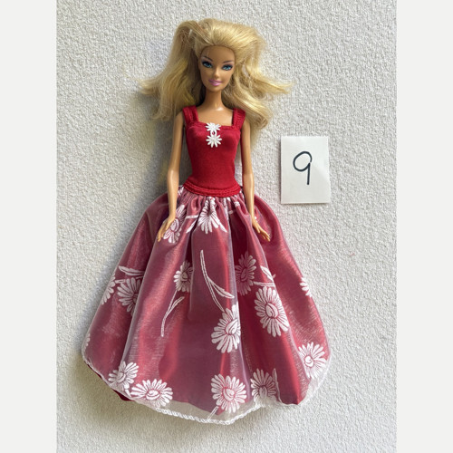 Barbie šatičky č.9