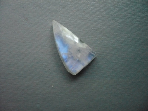 Kabošon měsíčního kamene 22 mm, č.22