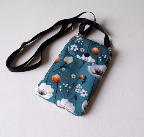 Kabelka na mobil crossbody - květy na mentolové