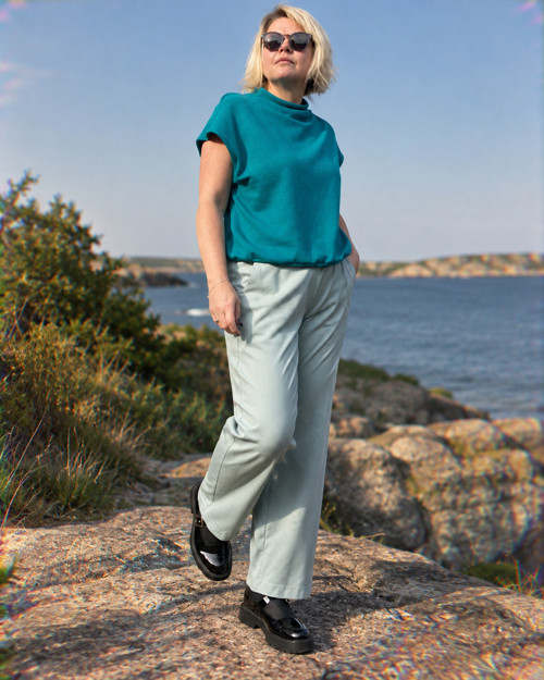 Vesta tyrkysová svetrová