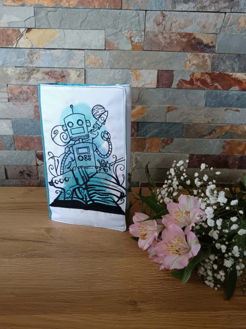 Vyšívaný obal na knihu - Robot
