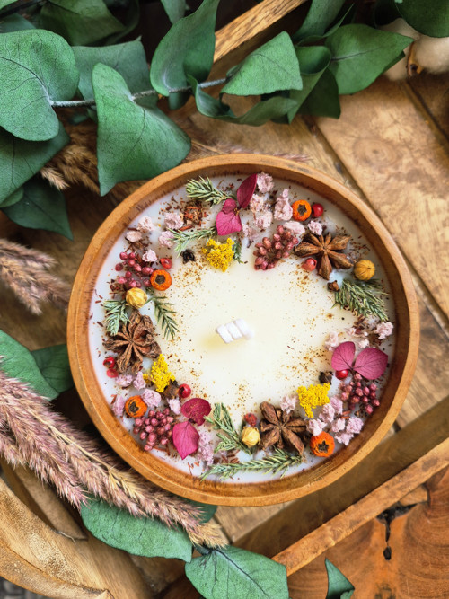 Botanická svíčka v TEAKU - "Zimní mandala"