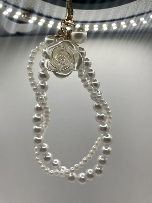Prívesok Pearl Rose