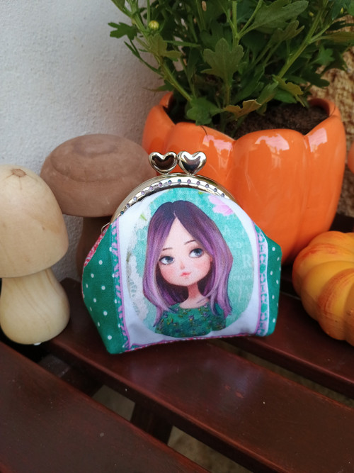 Mini Taštička V Kovovém Rámu