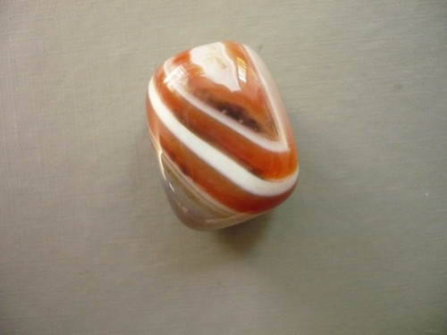 Troml. kámen – sardonyx 27 mm, č.26A