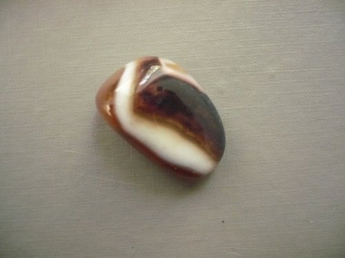Troml. kámen – sardonyx 28 mm, č.65A