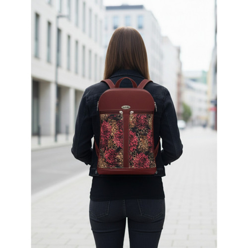 Městský batoh Bety Batik – vínová