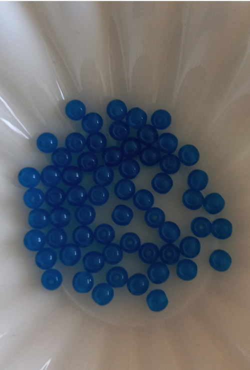 Mačkané korálky - Opaque Blue, 5 mm