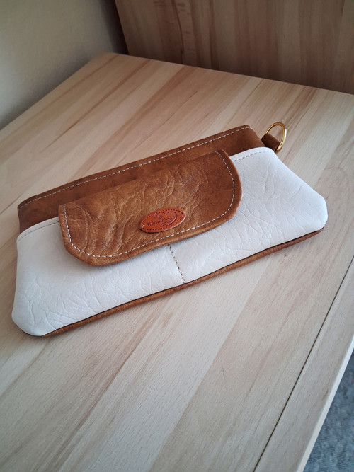 Kapsička koženková — foto 1