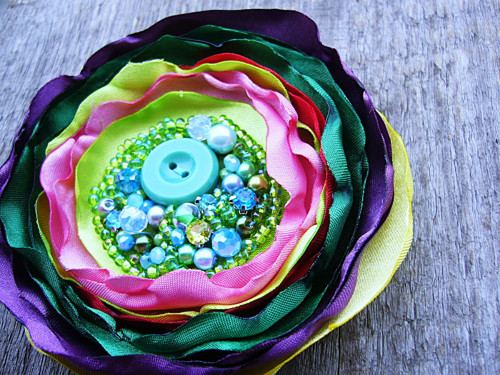 Boho chameleon: Výstřední textilní brož