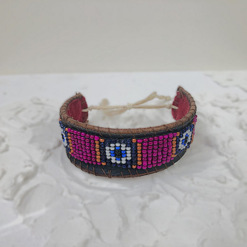 Dámský - ručně tkaný náramek Evil Eye