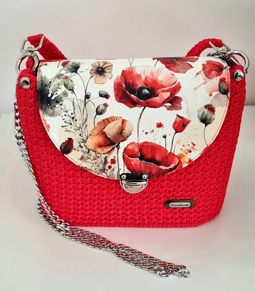 Háčkovaná crossbody kabelka