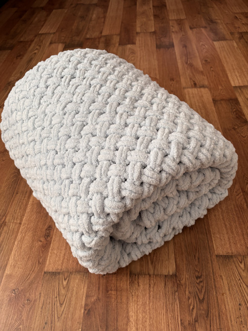 Deka Puffy 140x180 cm šedé stříbro podzim 2026