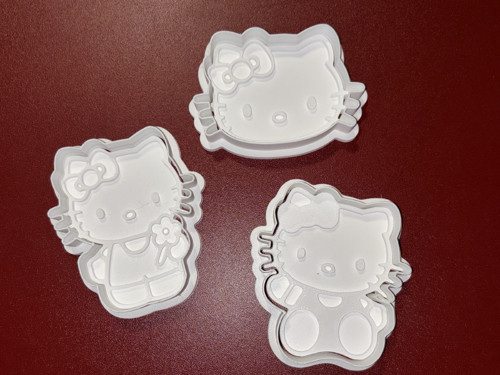 Vykrajovátka s razítkem - Hello Kitty ll.