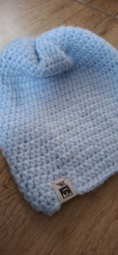 Háčkovaná čepice z alpaky — foto 1
