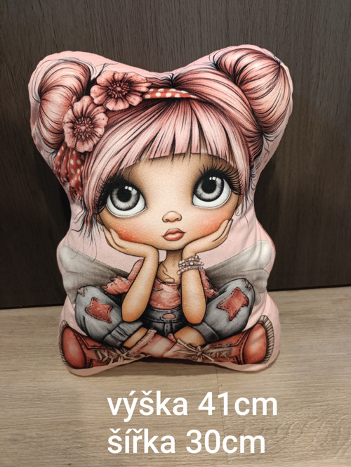 Holčička s křídly polštářek 3d