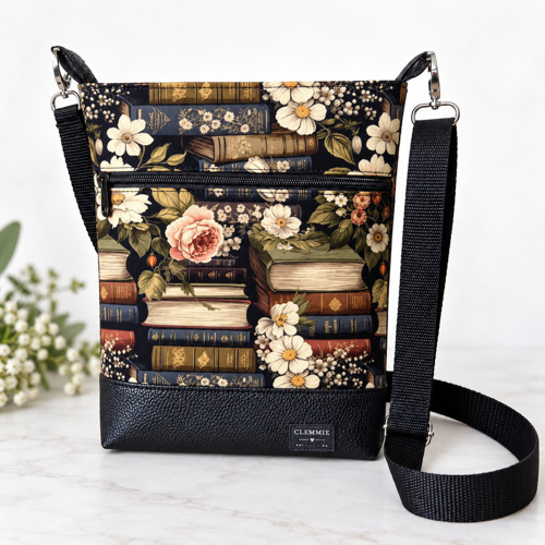 Crossbody kabelka GRACE - staré knihy