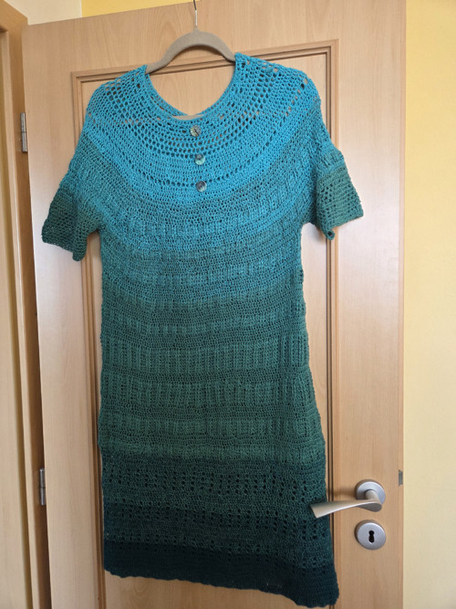 Handmade háčkované šaty / tunika – tyrkysové