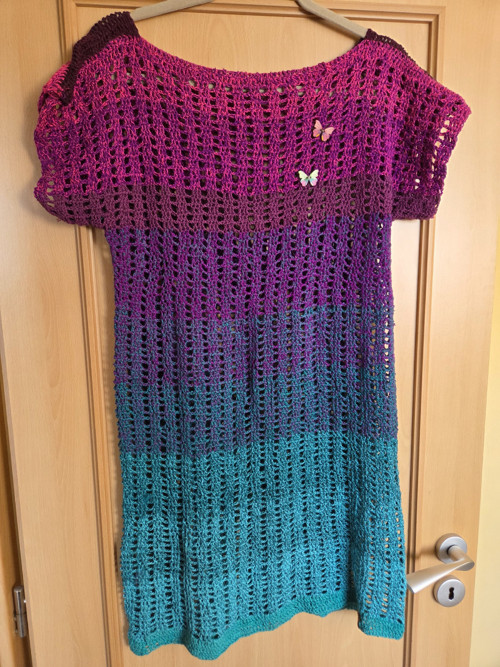 Háčkované šaty handmade – fialovo-tyrkysové ombré