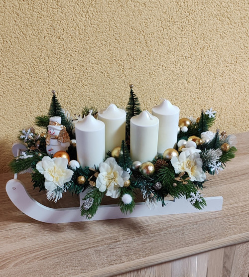Trvanlivý bílo - zlatý adventní svícen