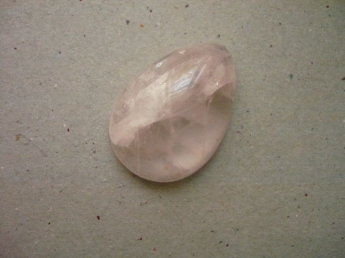 Kabošon růženínu 33 mm, č.4B