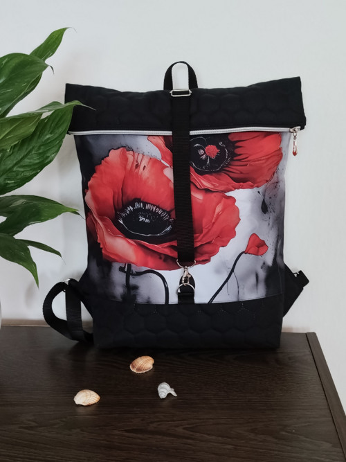 Překlápěcí batoh - vlčí máky