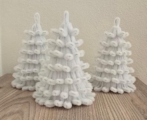 Bílý vánoční stromeček – zimní dekorace 14 cm