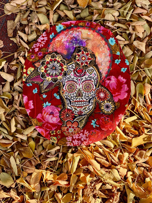 "Muerte!", textilní aplikace / koláž
