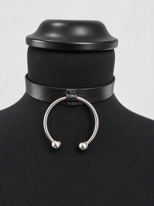 Kožený choker kovová činka s kuličkami