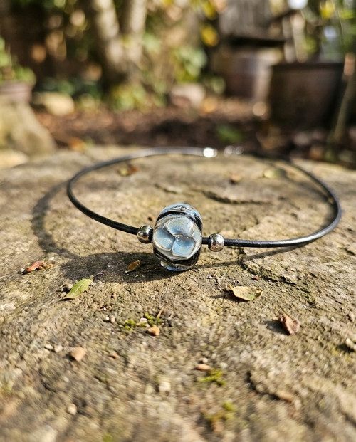 Kvítí 1 /náhrdelník/