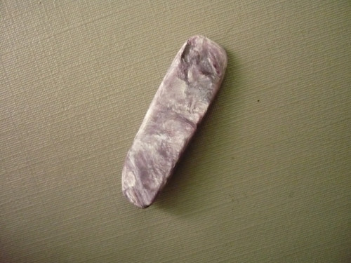 Troml. kámen – čaroit 31 mm, č.7A