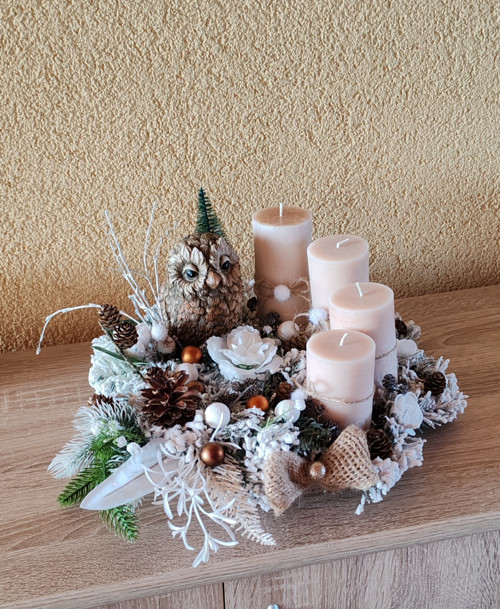 Trvanlivý adventní svícen se Sovou