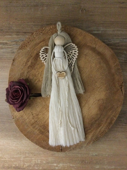Macrame andělka v boho stylu - srdce ANDĚL STRÁŽNÝ
