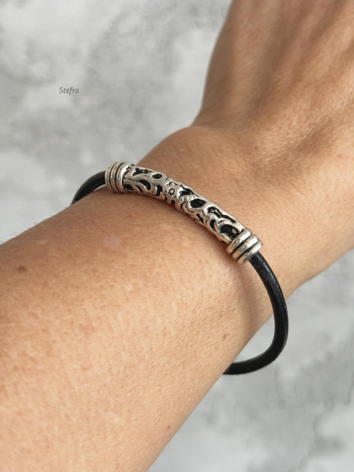 Kožený náramek - Metal Filigree