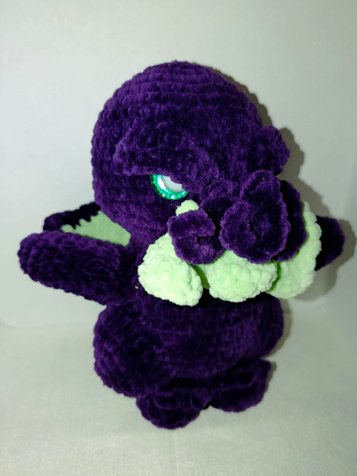 Háčkovaný plyšový Cthulhu 21 cm