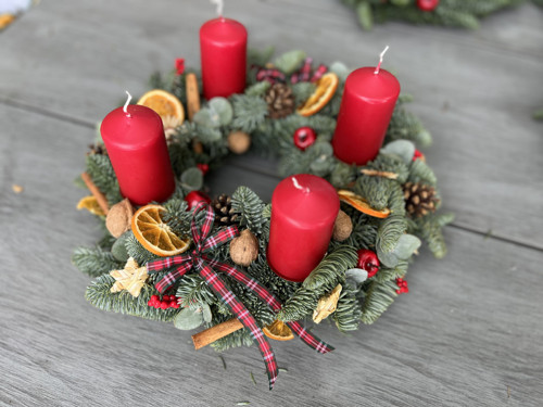 Adventní věnec Nobilis červený