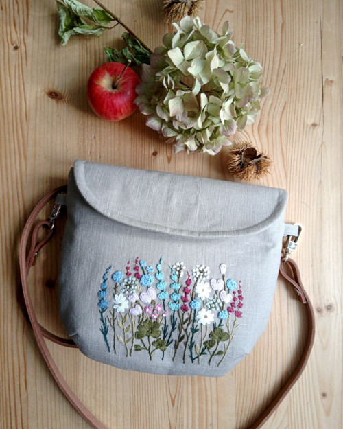 FLORA light grey