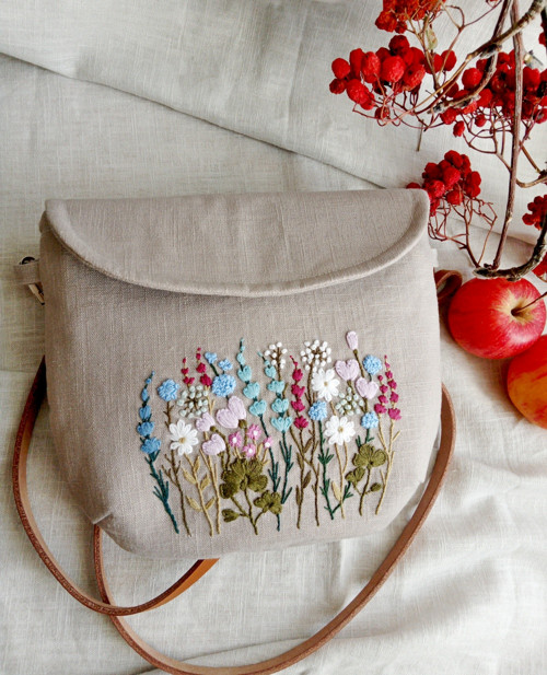 FLORA light grey