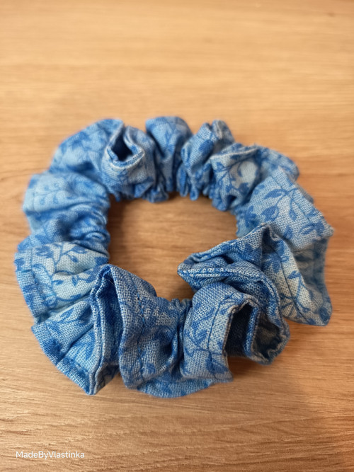 Scrunchie gumička do vlasů — foto 1