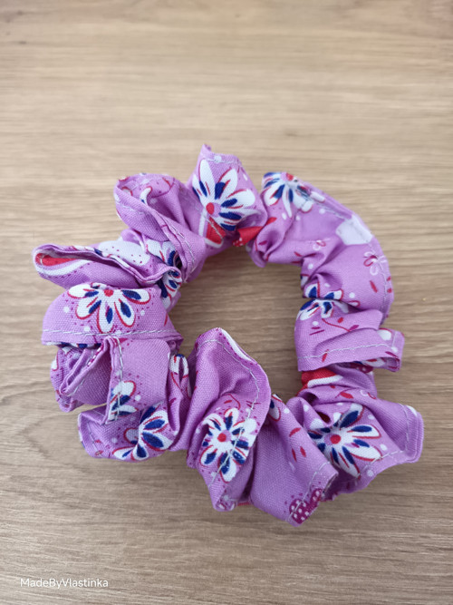 Scrunchie gumička do vlasů