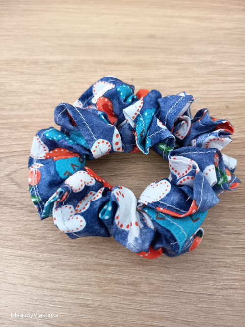 Scrunchie gumička do vlasů
