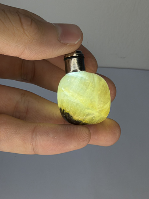 Svítící přívěsek Fluorit