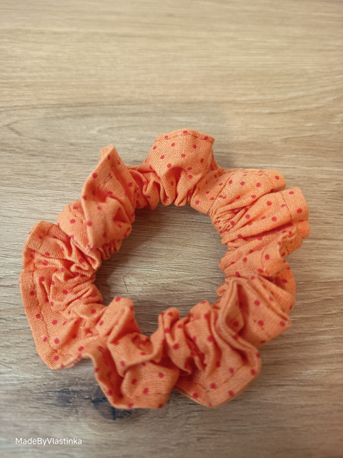 Scrunchie gumička do vlasů