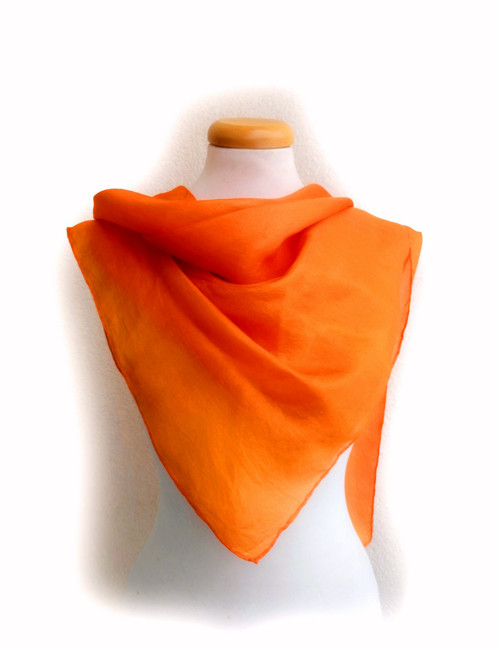 "orange" hedvábný šátek 90x90 skladem