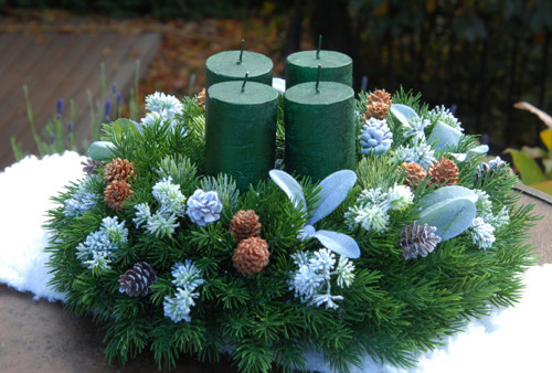 Adventní luxusní věnec ve smaragdové