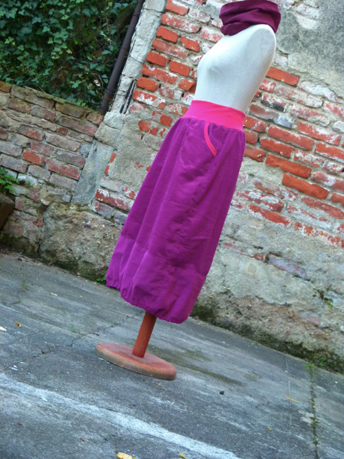 Dlouhá manšestr fuchsiová M/L