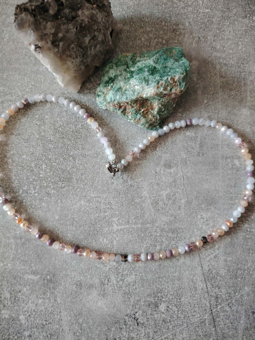 Náhrdelník choker - blýskavé rondelky