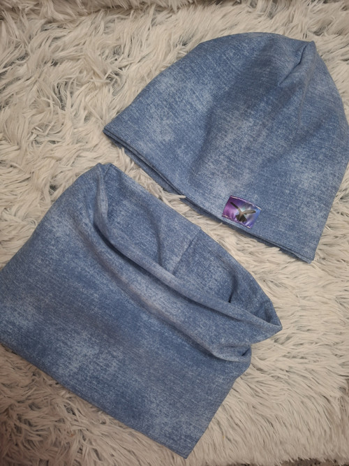 Set čepice a nákrčník