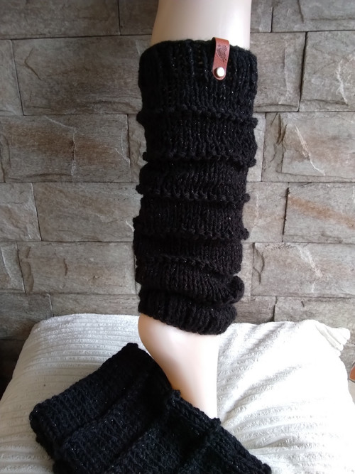 Originální ručně pletené návleky na nohy černé