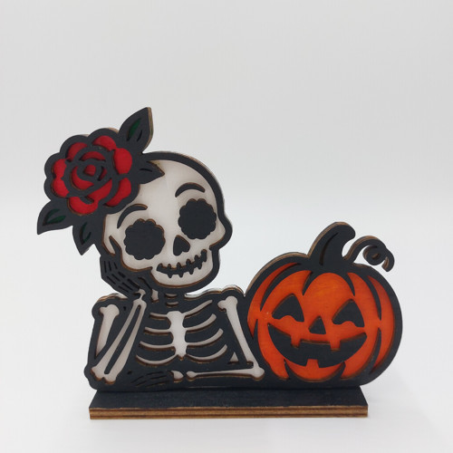 Halloween kostlivec s dýní